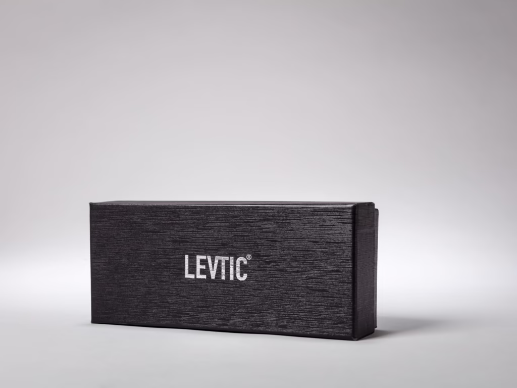 Scatola regalo nera per Levitic – stampata da Paolo Sandro