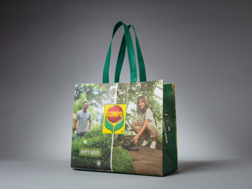 Borsa da trasporto in tessuto R-PET laminato con stampa fotografica per Compo – stampata da Paolo Sandro