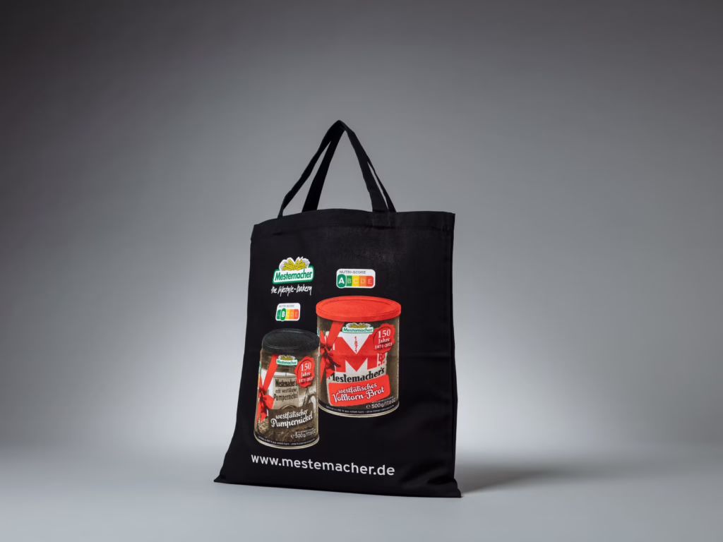 Schwarze Baumwolltasche für Mestemacher – bedruckt von Paolo Sandro